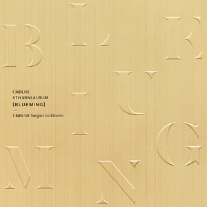 泳装美女被扒开👙吃奶
